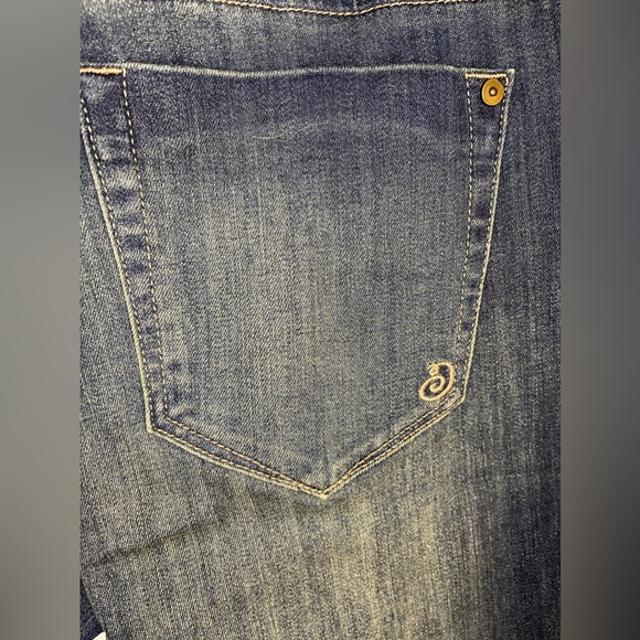 Indigo Rein Tomy Curvy Skinny Jeans - Picture 6 of 6